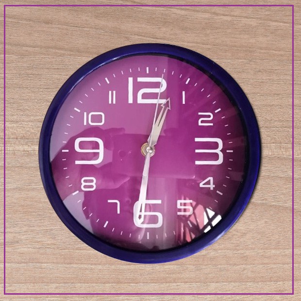 Jam Dinding Tempel Wall Clock Polos Warna Murah 2006 (UNGU)