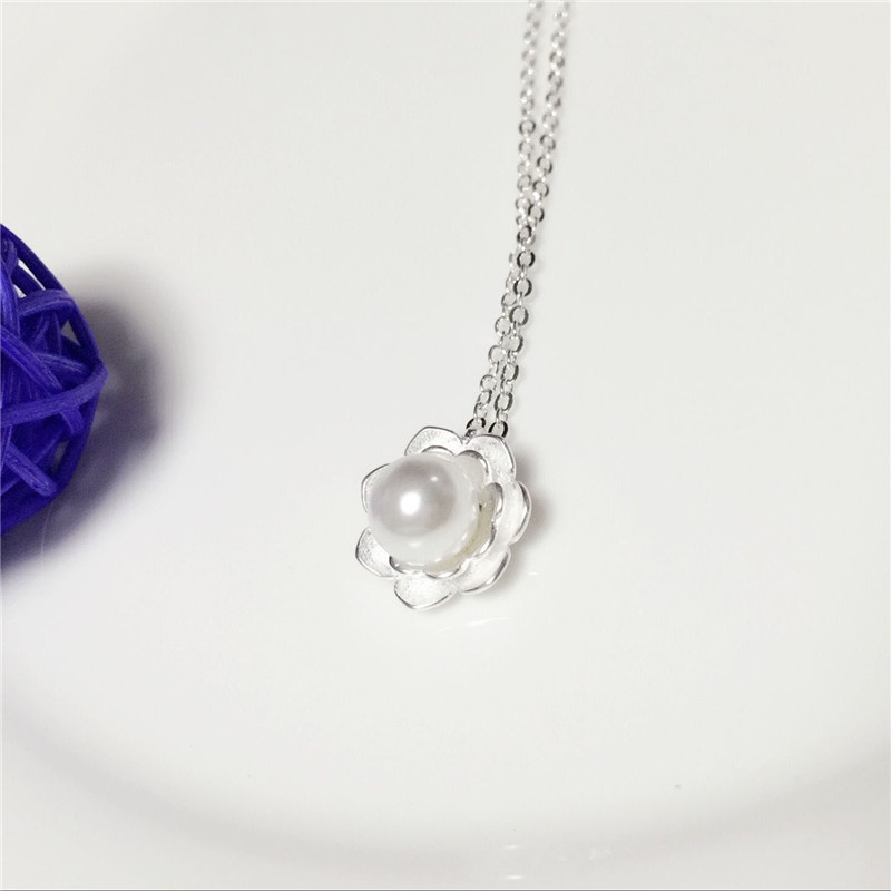 [Ready Stock]Fashion New Lotus Pearl Pendant Elegant Necklace