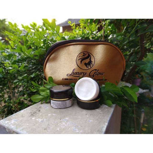 Day cream luxury Glow for Men/cream siang/krim wajah/cowok/pria/pemutih