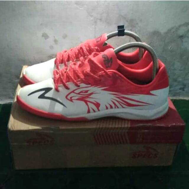 Specs Garuda Attack 2019 in Red White sz42