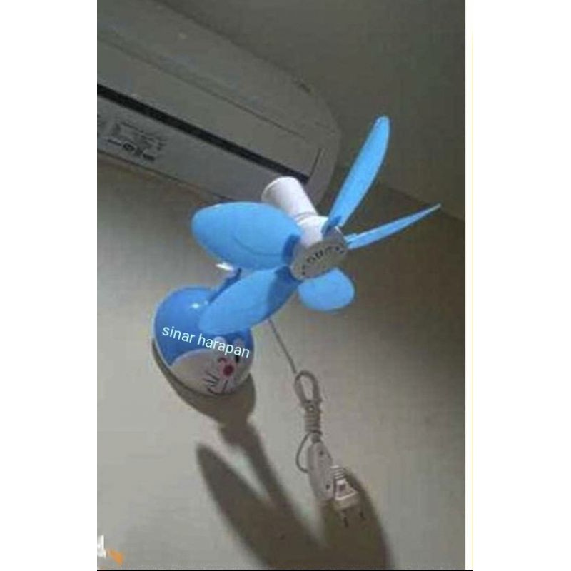 Minifan doraemon kyzuku  kipas angin baling2 duduk dan dinding 2in1