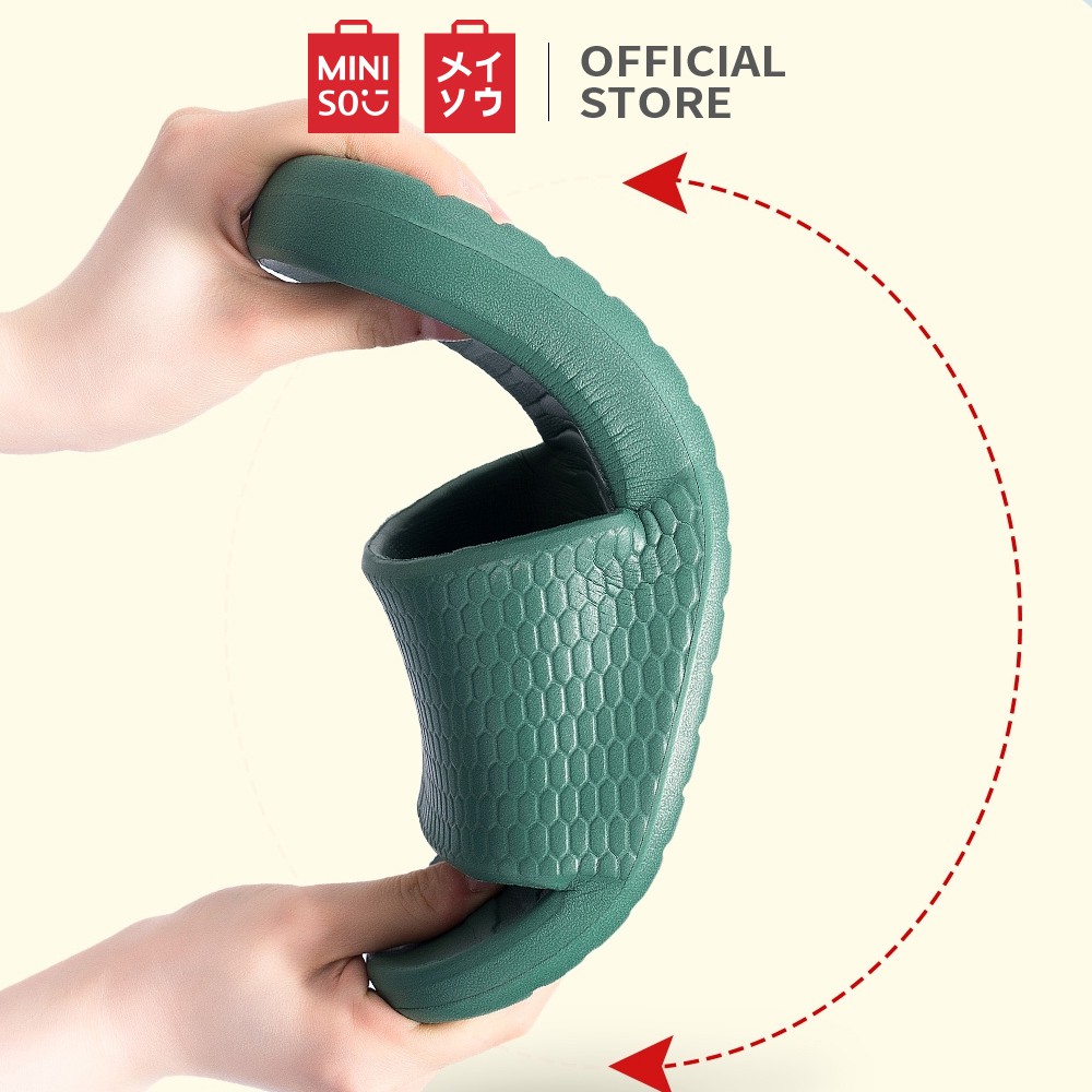 MINISO official flip flop Sandal kamar mandi wanita berbahan empuk kotak-kotak-3