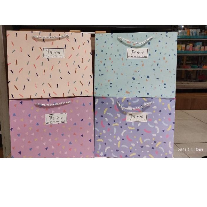 

[Terlaris Today] Paperbag lucu ukuran 32x25.5x11.5cm | Promo Hari Ini | Grosiran Murah | F⚡ASH SALE