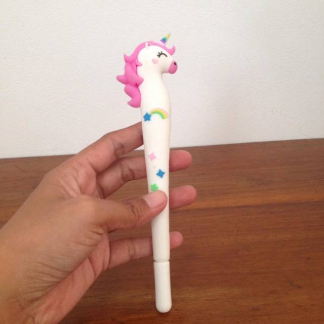 

Unicorn pen