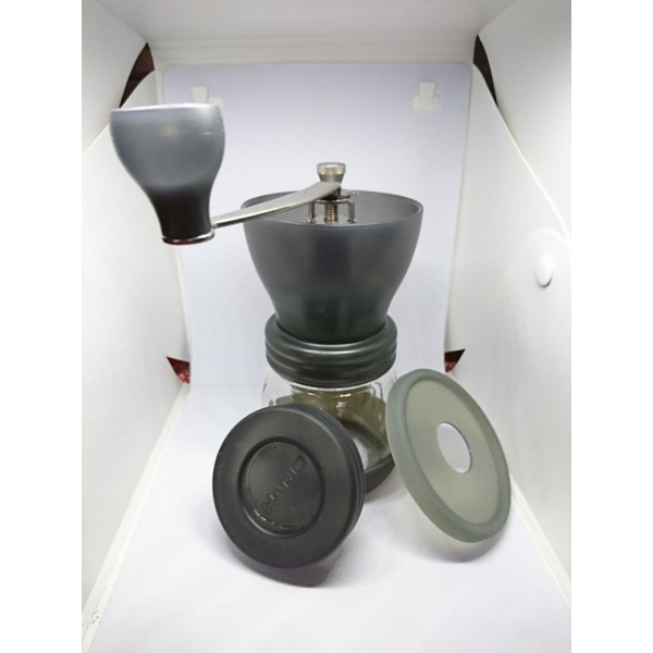 Penggiling kopi Hario Ceramic Coffee Mill Skeleton MSCS-2TB Manual Grinder