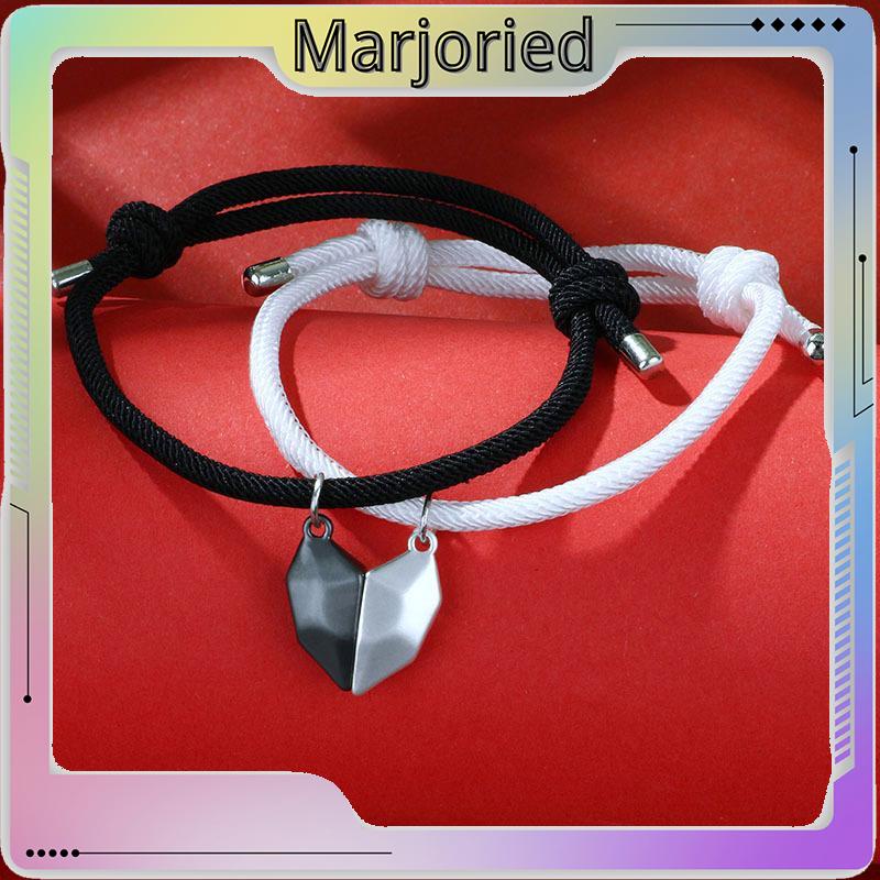 2 Pcs Gelang Couple Magnet Mahnet Hitam Dan Putih Cinta Batu Persahabatan Aksesoris-MJD