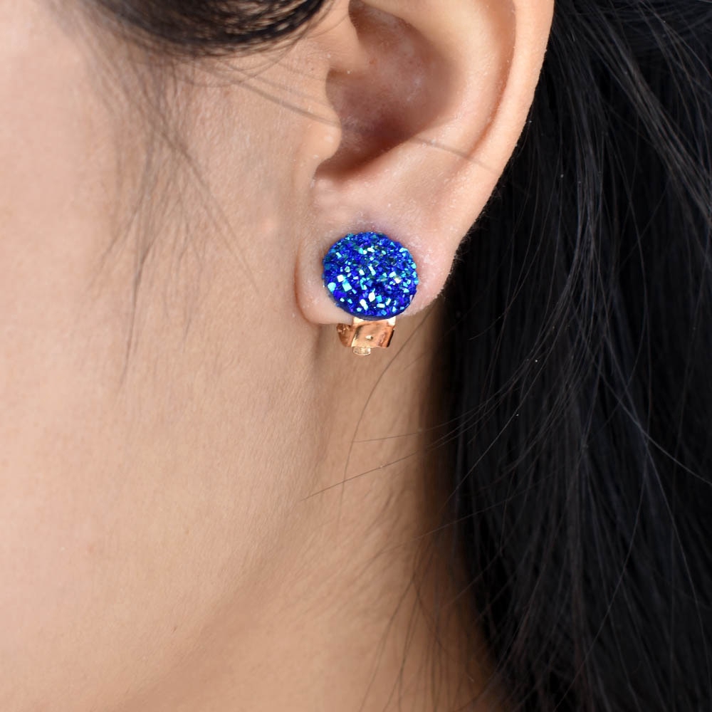 Anting Klip Tanpa Tindik Bentuk Bulat Geometris Bahan Resin Warna Emas Untuk Wanita