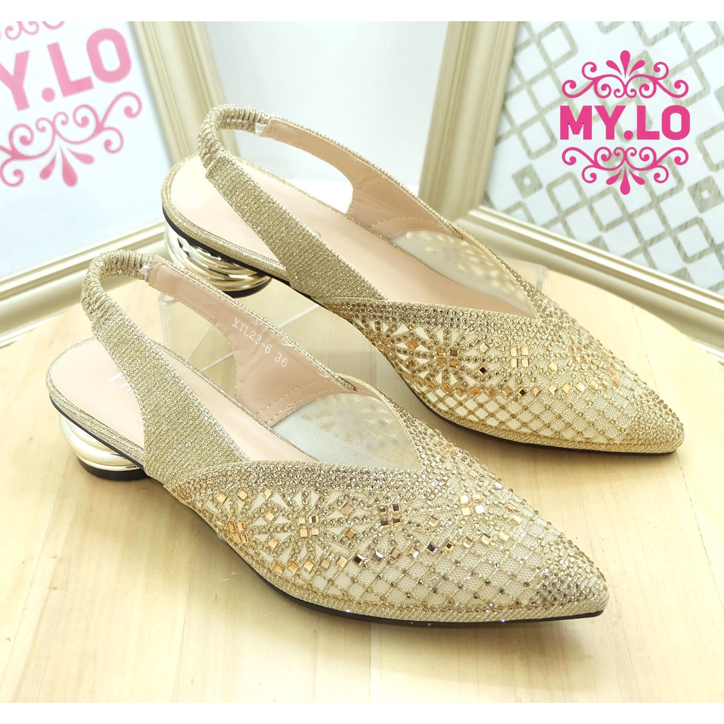 SENDAL PESTA WANITA WEDDING SELOP KEBAYA SWAROVSKY