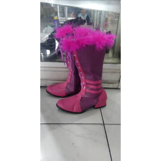 Sepatu mayoret pink ungu