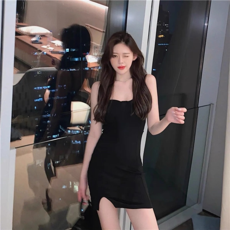 LMB KOREAN SIMPLY SLIT DRESS IN BLACK