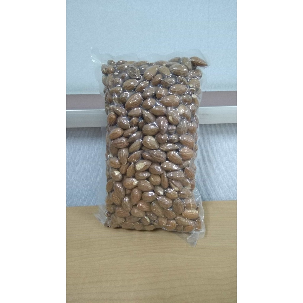 

VR kacang almond roasted 'blue diamond' 500 gr