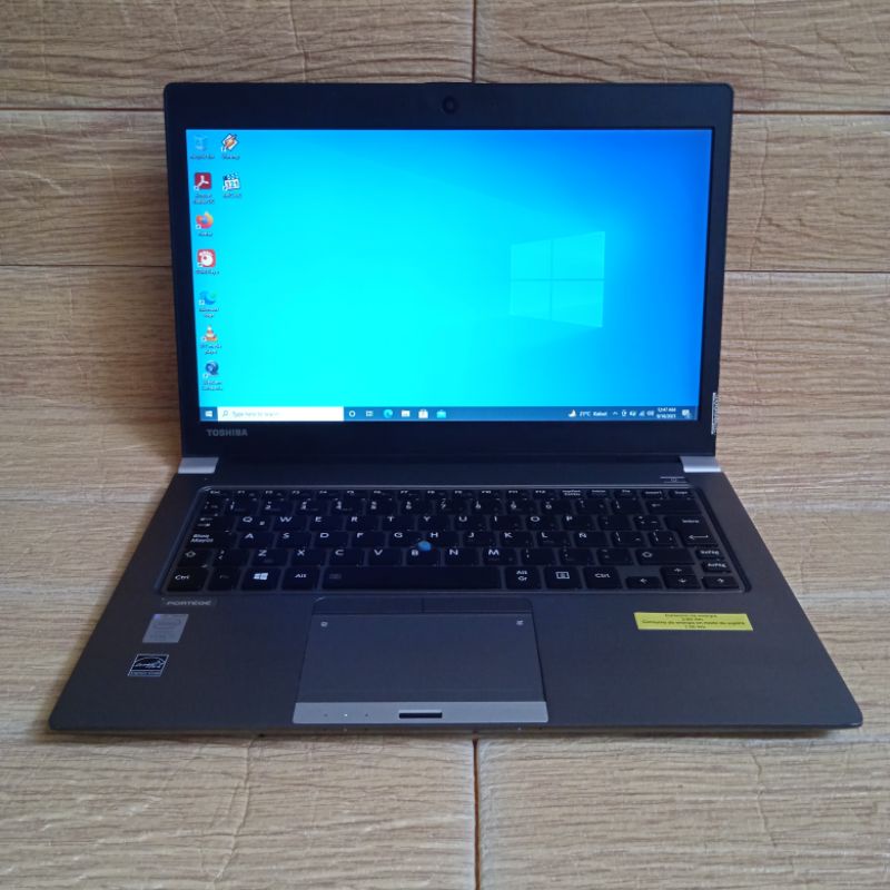 TOSHIBA PORTEGE Z30-B Intel Core i7-5600U ram 8GB SSD 256GB