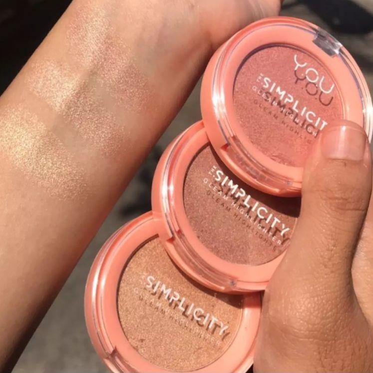 

Ready Terunik The Simplicity Gleam Highlighter by YOU Makeups
