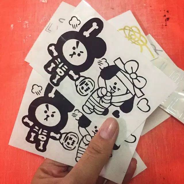 

Custom Cutting Sticker Stiker Kaca Mobil Kantor Rumah Usaha Bahan Oracal