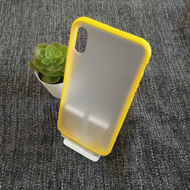 CASE HYBRID IPHONE XR YELLOW