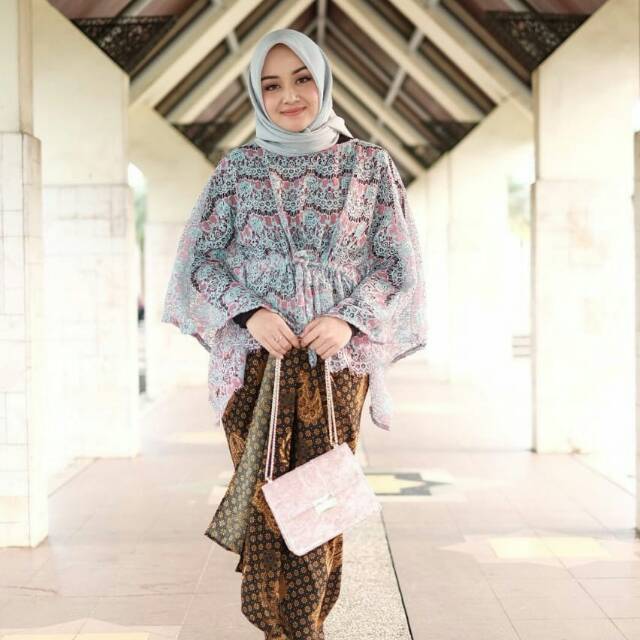 Baju kondangan/kondangan kece/ kondangan anggun/ kondangan keren/ kondangan cantik/ kondangan bagus