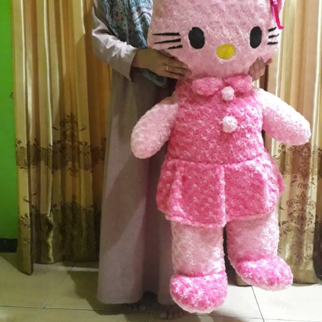 Boneka hello kitty jumbo