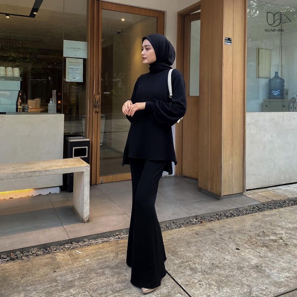 Alunicorn - Elle Knit - One set | One set wanita - Knit Uniqlo - knitting-Black