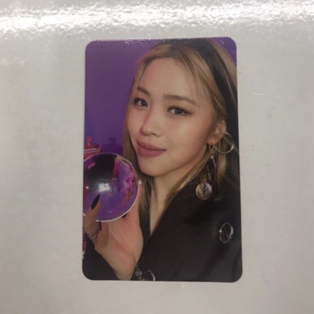 BOOKED PC Photocard ITZY Ryujin guess who crystal
