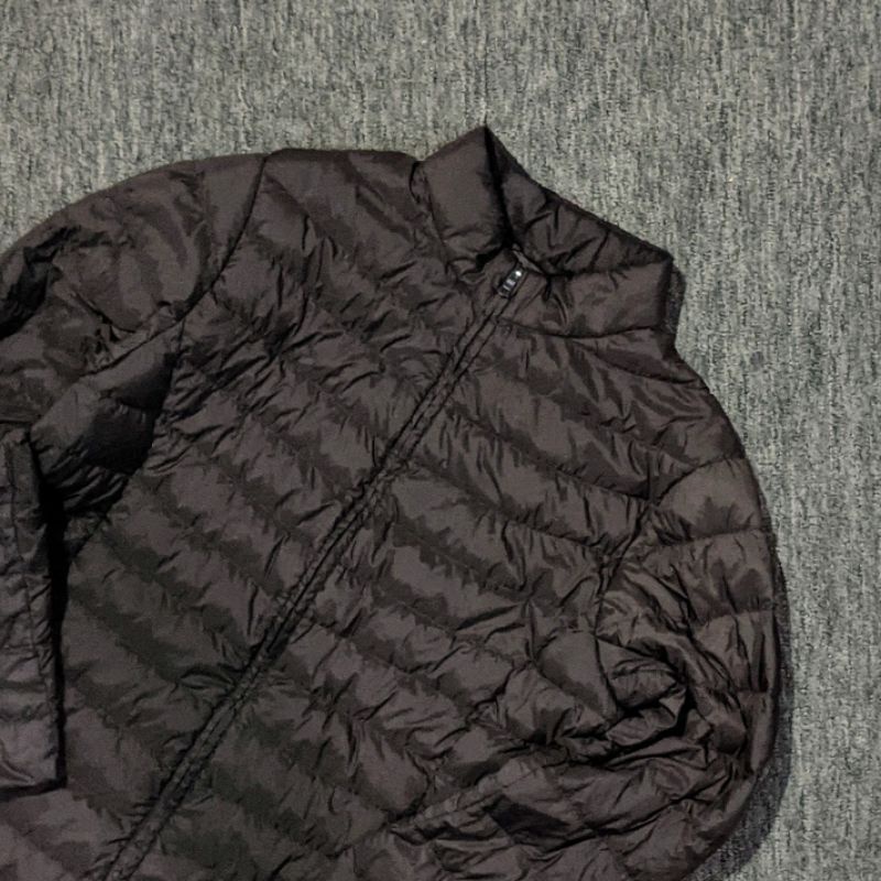 Jaket bulang Uniqlo second