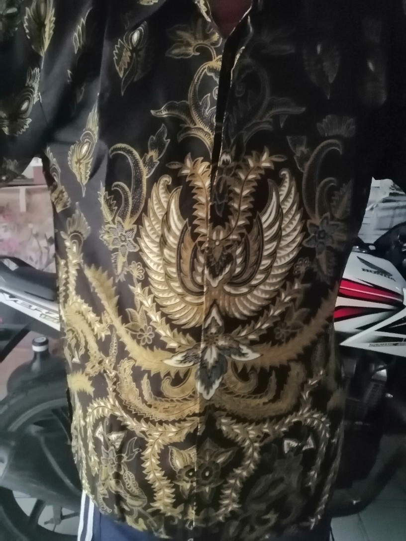 Kemeja Pria Batik Lengan Pendek Mandala By Batik Rajasakti