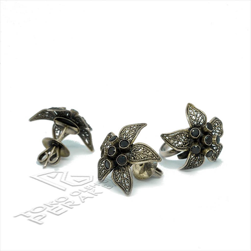  Perhiasan  Wanita Set Perak  Bali  Silver 925 Anting Cincin 