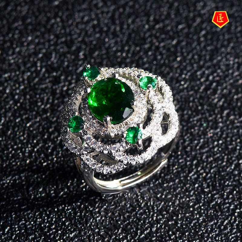 [Ready Stock]Luxury Elegant Micro-Inlaid Diamond Natural Emerald Ring