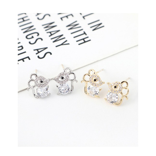 LRC Anting Tusuk Fashion Diamond Stud Earrings With Zircon Y63466