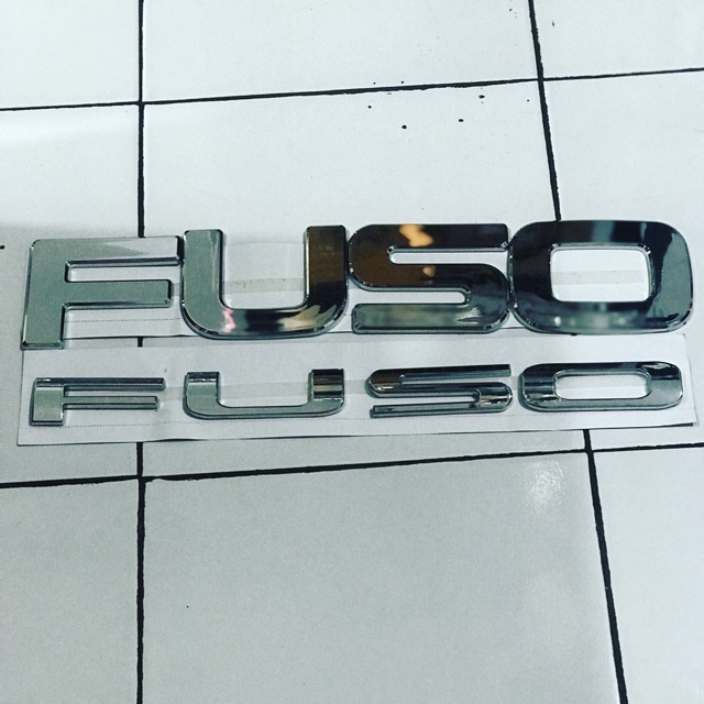 Emblem Tulisan Fuso
