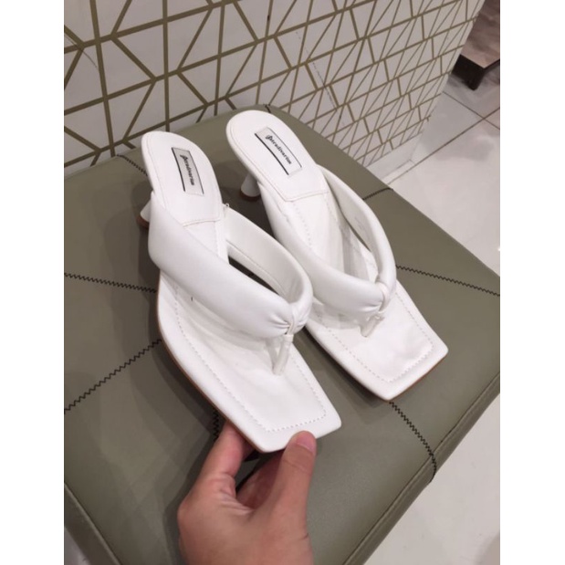 JASTIP Stradivarius white heels sandal ( READY‼️)