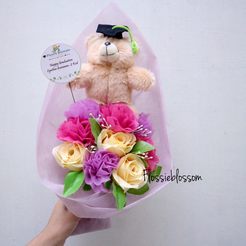 buket bunga boneka beruang wisuda