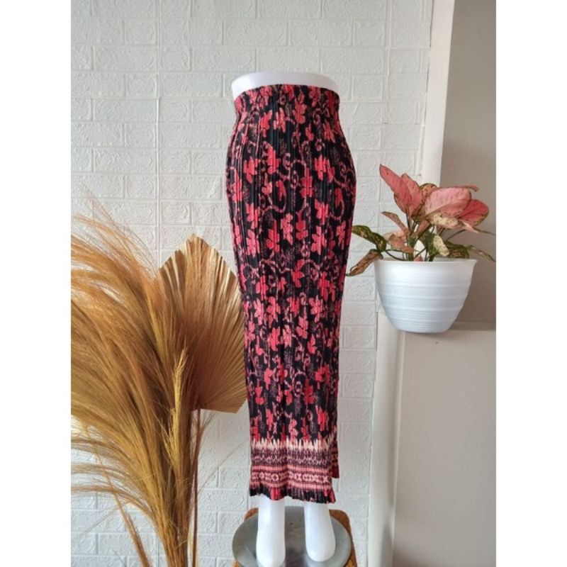 BA ROK PLISKET/ROK KEBAYA/ROK PESTA/ROK WISUDA