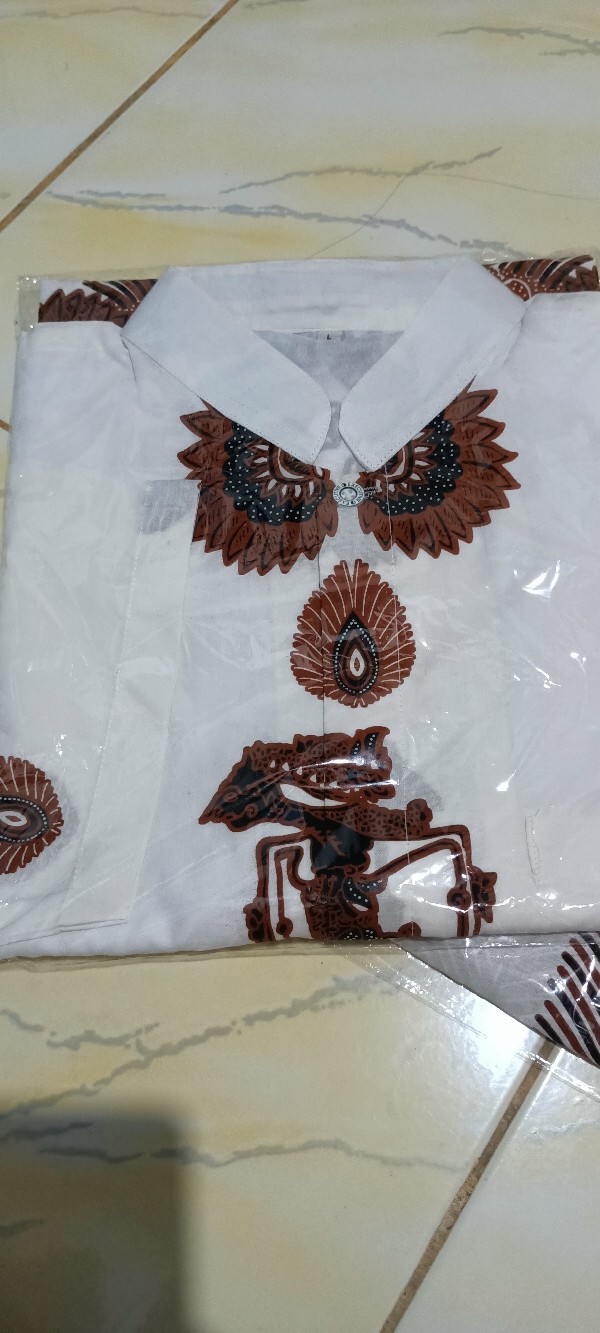 Setelan Celanasarung Batik Solo