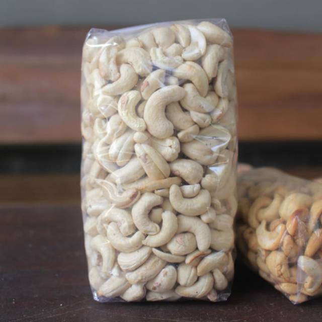 

Kacang mete mentah 1/2kg