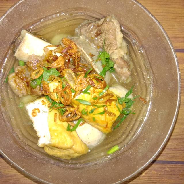 

PENTOL KUAH TOPING IGA SAPI ATAU TULANG AYAM