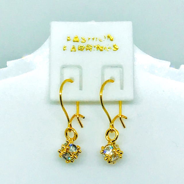 Anting wanita //anting gantung //anting perhiasan lapis emas//anting permata