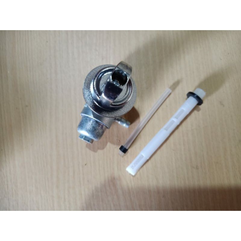 kran bensin Tiger Revo mirip ori