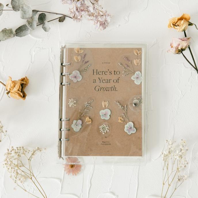 

CALM CASPEA UNDATED BLOOM JOURNAL- A5 BINDER