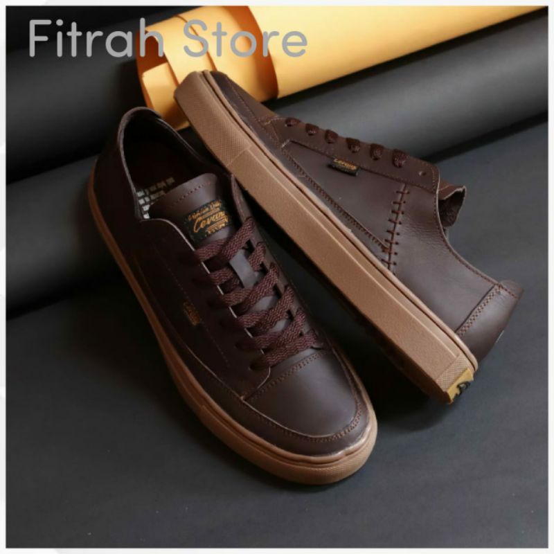 TERLARIS  Sepatu sneaker pria kulit