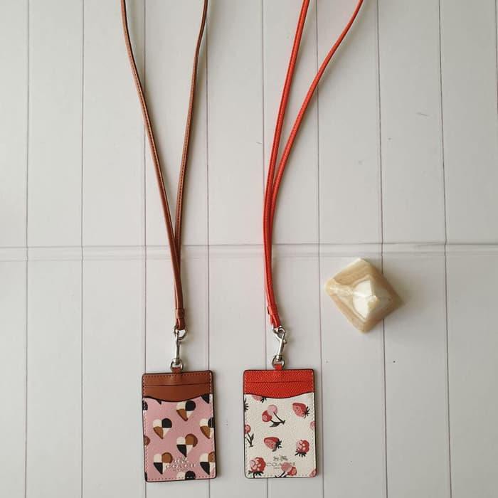 

[NEWARRIVAL] COACH MOTIFS LANYARD ID CARD HOLDER