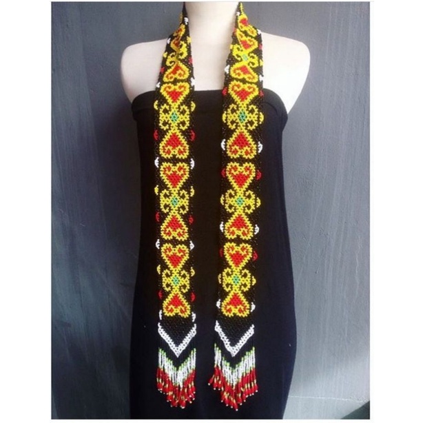 SYAL MANIK MOTIF DAYAK