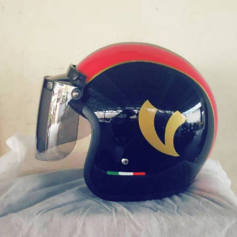 Helm Vespa Hitam glosy Original pakai kaca bogo