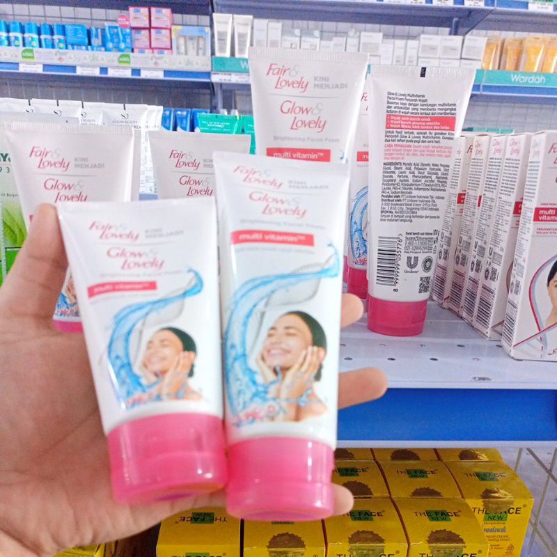 Facial foam fair &amp; lovely