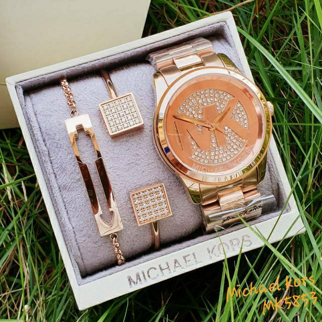 Michael Kors type MK-5853