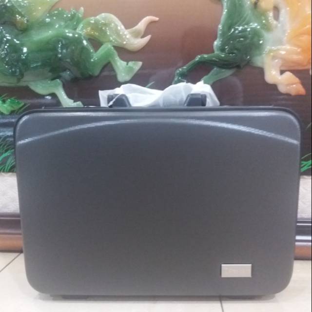 

Map Dokumen President 16" grey, hitam