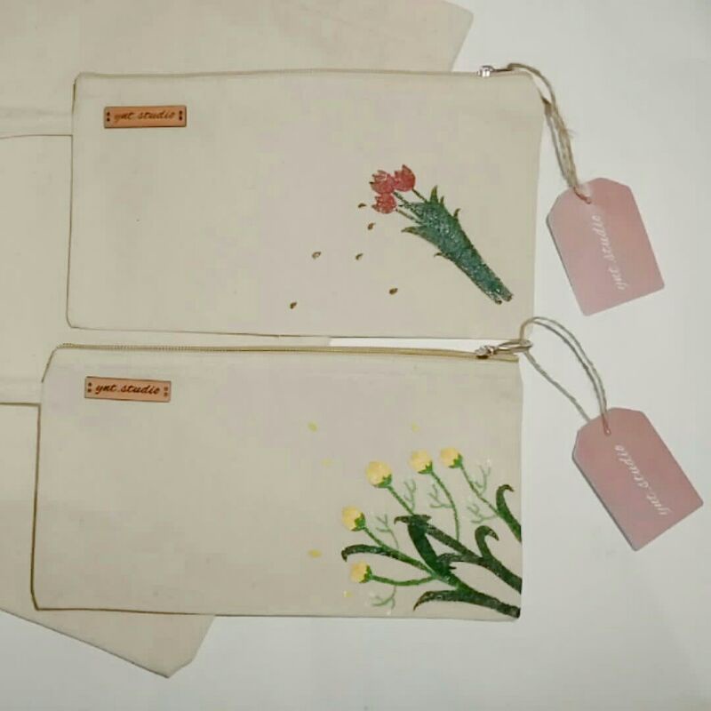 

(Pre-order) Handmade Pouch Lukis