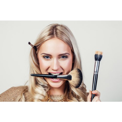 Kuas Make Up Powder Brush Blush On Makeup