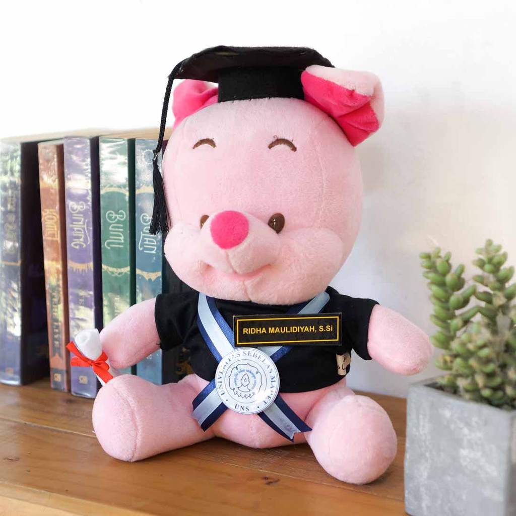 Kado Wisuda Boneka Piglet Medium Baby