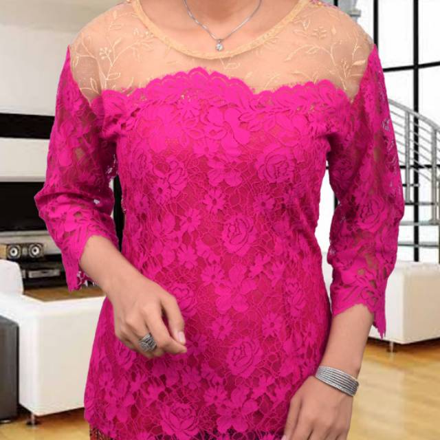 Blus renda