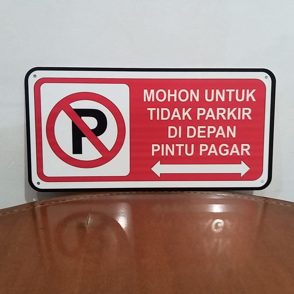 

Mohon Untuk Tidak Parkir Di Depan Pintu Pagar Akrilik UV Print 40x20